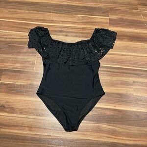 ⭐️TAKE 50% OFF⭐️ Cupshe bathing suit